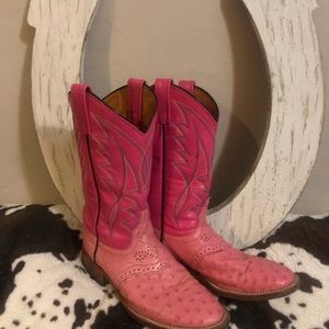 Lovely boots so comfortable